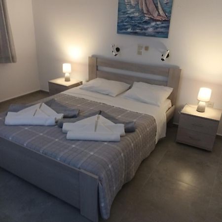 Holidays In Paros Alikí Eksteriør bilde